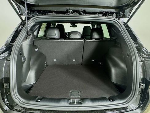 New 2026 Jeep Compass Limited image 25