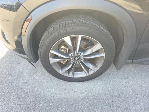 Certified 2023 INFINITI QX60 Luxe w/ Cargo Package image 3