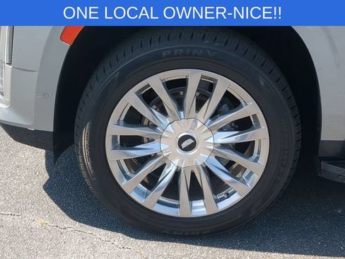 Used 2024 Cadillac Escalade Premium Luxury w/ Performance Package AWD/4WD image 10