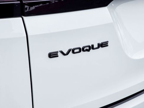 Used 2023 Land Rover Range Rover Evoque S image 18