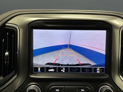 Used 2022 Chevrolet Silverado 2500 LTZ w/ LTZ Plus Package AWD/4WD image 10