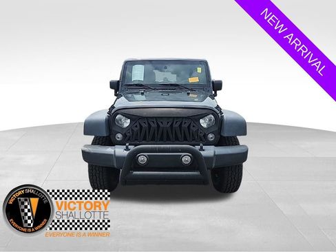 Certified 2018 Jeep Wrangler Unlimited Sport w/ Connectivity Group AWD/4WD image 1