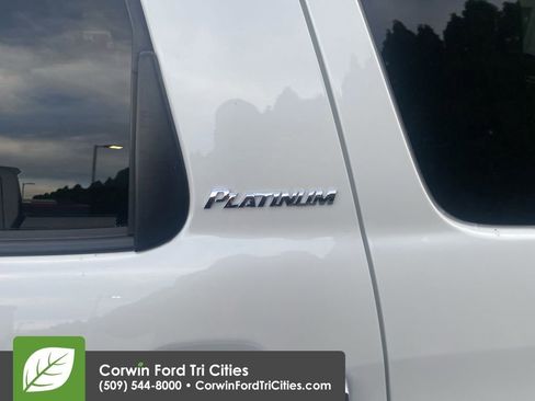 Used 2019 Toyota Sequoia Platinum image 12