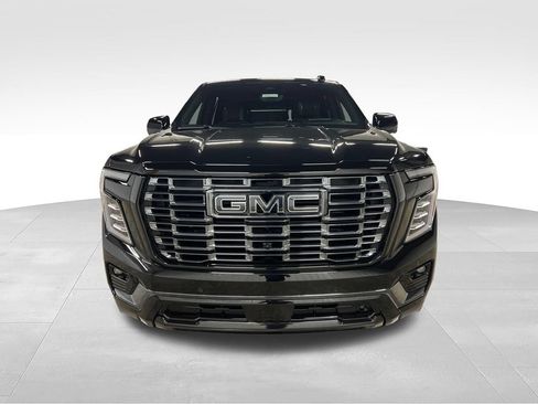 Certified 2026 GMC Yukon Denali Ultimate AWD/4WD image 4