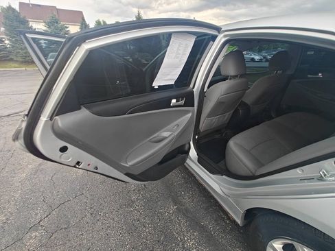 Used 2013 Hyundai Sonata GLS FWD image 13