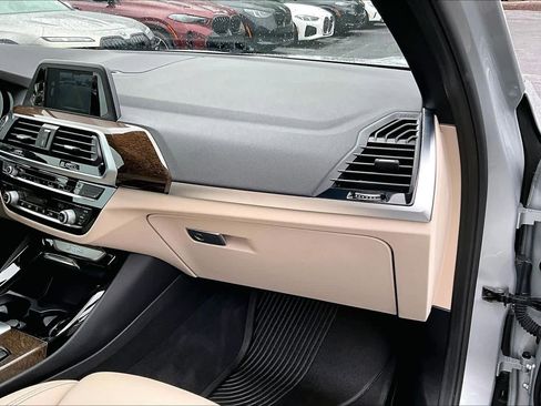 Used 2019 BMW X3 xDrive30i w/ Driving Assistance Package AWD/4WD image 19