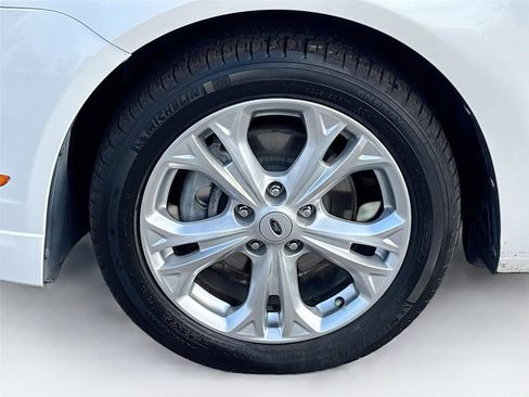 Used 2012 Ford Fusion SE image 29