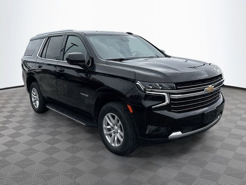 Used 2023 Chevrolet Tahoe LT image 3