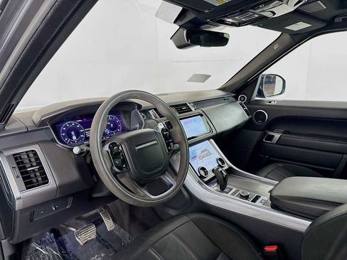 Used 2021 Land Rover Range Rover Sport HST image 9
