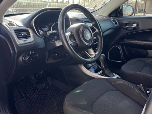 Used 2018 Jeep Compass Sport w/ Cold Weather Group image 6