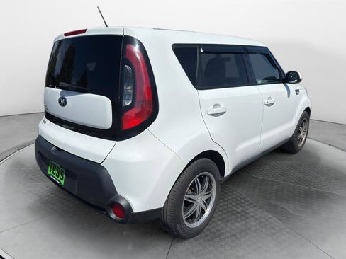 Used 2014 Kia Soul FWD image 8