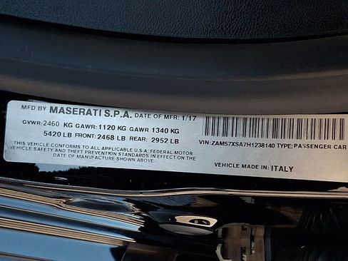 Used 2017 Maserati Ghibli image 27