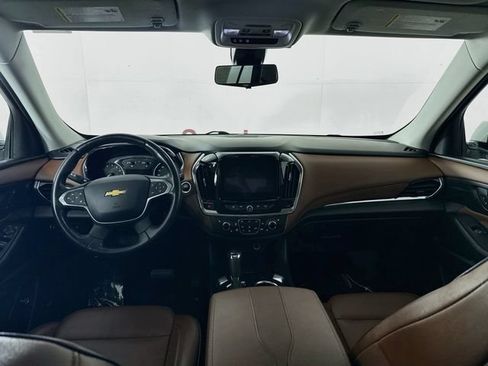 Used 2019 Chevrolet Traverse High Country AWD/4WD image 24