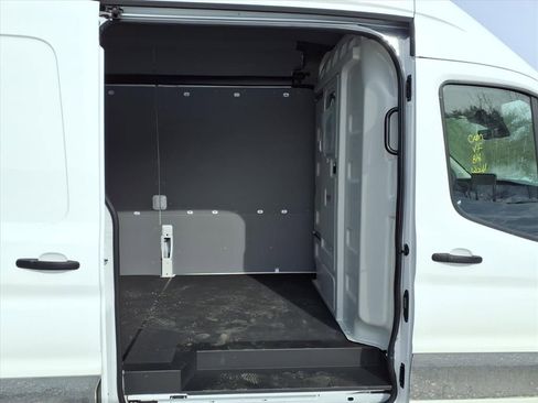 New 2026 Ford Transit 250 148 High Roof AWD image 10