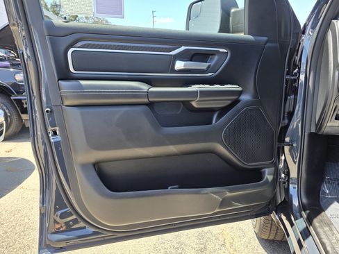 New 2026 RAM 1500 Big Horn AWD/4WD image 11