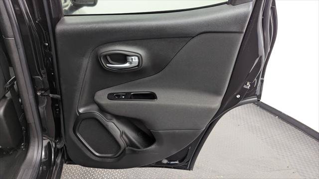 Used 2020 Jeep Renegade Sport AWD/4WD image 21