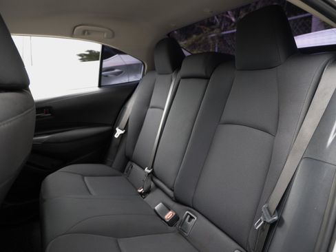 Used 2024 Toyota Corolla LE FWD image 13
