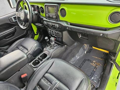 Used 2021 Jeep Wrangler Unlimited Sport image 18