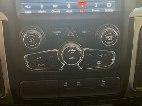 Used 2019 RAM 1500 Classic Warlock w/ Electronics Group AWD/4WD image 16