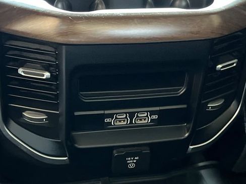Used 2024 RAM 2500 Laramie AWD/4WD image 15