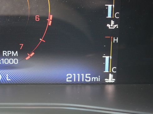 Used 2023 Chevrolet Colorado LT RWD image 23