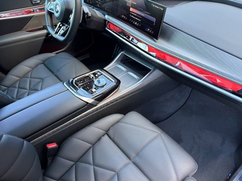 Certified 2023 BMW 740i image 19