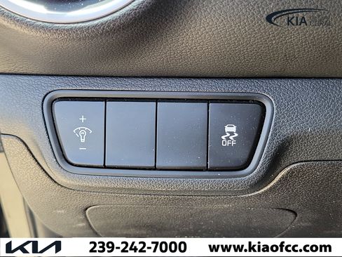 Certified 2023 Kia Forte LXS FWD image 22