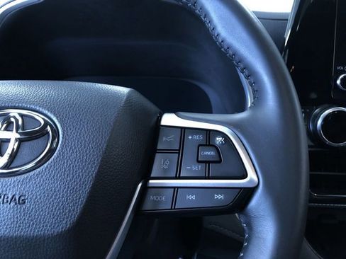 Certified 2025 Toyota Highlander XSE AWD/4WD image 26