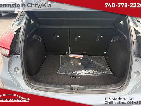 Used 2024 Nissan Kicks SR w/ SR Premium Package FWD image 21
