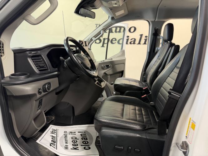 Used 2023 Ford Transit 350 XLT RWD image 11