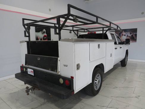 Used 2019 Chevrolet Silverado 2500 W/T w/ WT Convenience Package RWD image 4