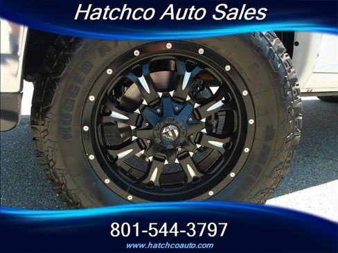 Used 2014 RAM 2500 Laramie w/ Convenience Group AWD/4WD image 9