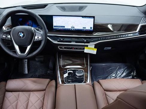 New 2026 BMW X5 xDrive40i w/ Climate Comfort Package image 23