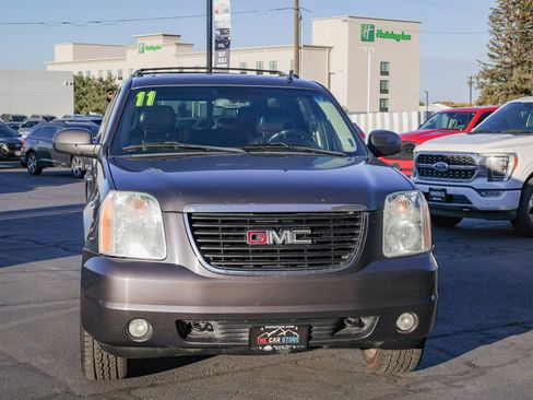 Used 2011 GMC Yukon XL SLT AWD/4WD image 5