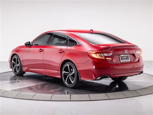 Used 2020 Honda Accord Sport image 3