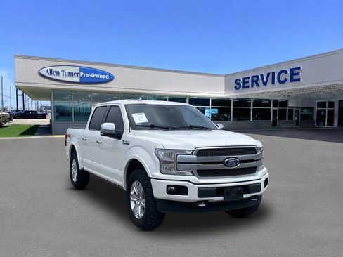 Used 2018 Ford F150 Platinum w/ Equipment Group 701A Luxury AWD/4WD image 2