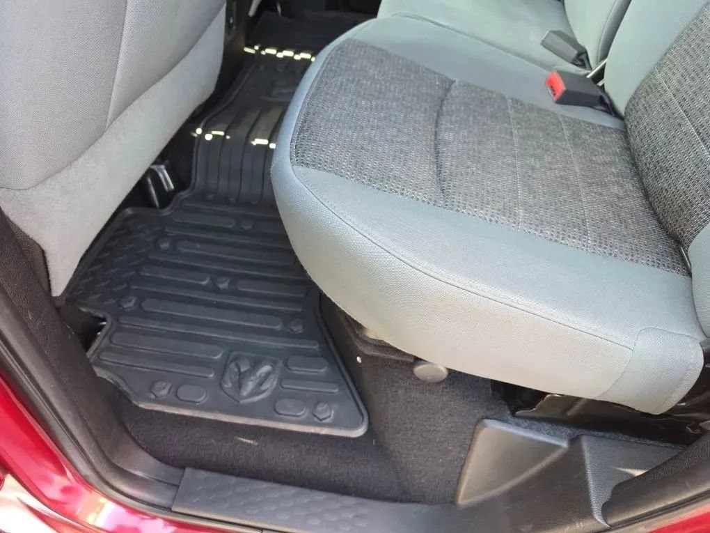 Used 2014 RAM 1500 Outdoorsman AWD/4WD image 23