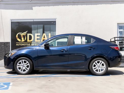 Used 2018 Toyota Yaris iA FWD image 10