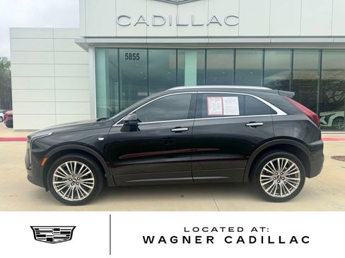 Used 2024 Cadillac XT4 Premium Luxury w/ Technology Package image 1