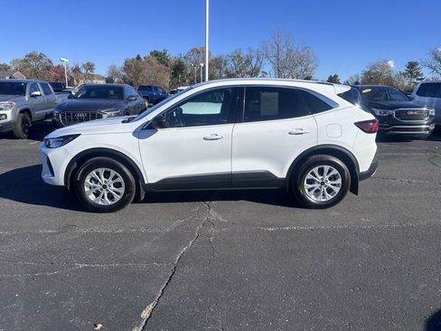 Used 2023 Ford Escape Active image 2