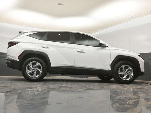Used 2024 Hyundai Tucson SE AWD/4WD image 16