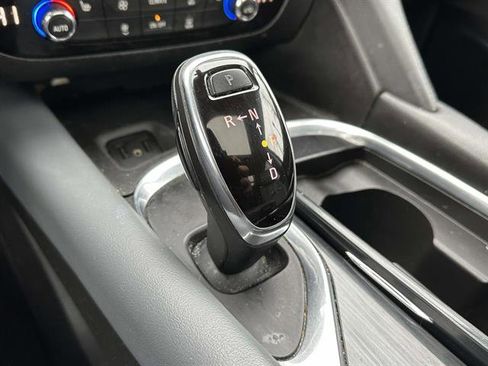 Used 2019 Buick Enclave Essence image 20