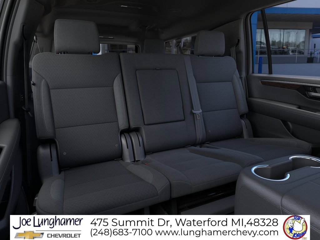 New 2026 Chevrolet Suburban LS AWD/4WD image 19