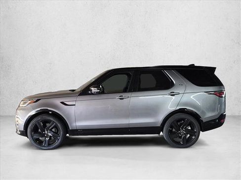 Used 2022 Land Rover Discovery HSE R-Dynamic AWD/4WD image 8