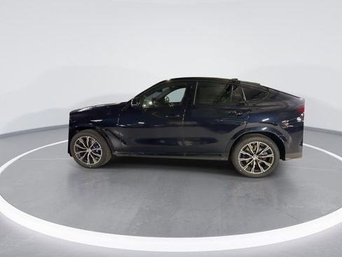 New 2026 BMW X6 xDrive40i w/ Climate Comfort Package image 5