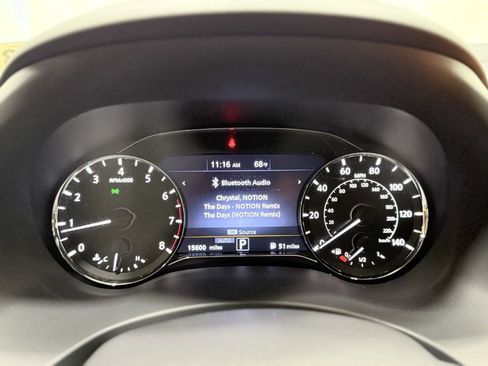 Used 2024 INFINITI QX80 Sensory image 27