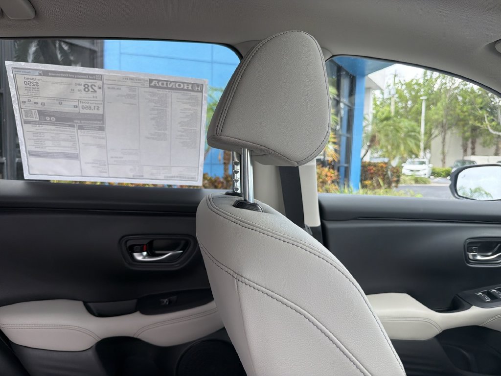 New 2027 Honda HR-V EX-L image 16