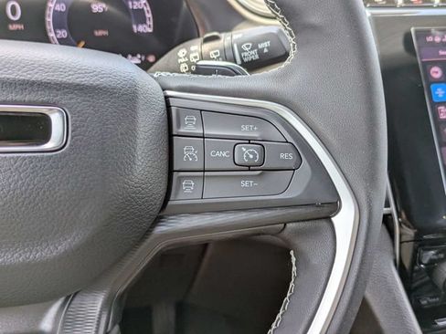 New 2026 Jeep Grand Cherokee Laredo X RWD image 28