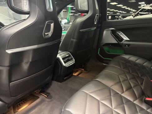 Used 2025 BMW 740i w/ Premium Package image 58