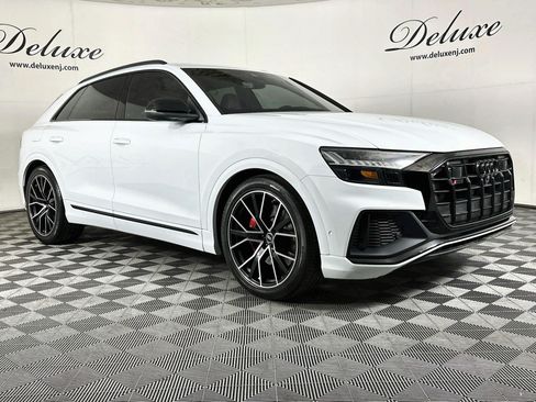 Used 2022 Audi SQ8 Premium Plus w/ Executive Package AWD/4WD image 1